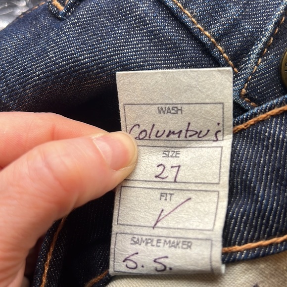 NWT Current/Elliott THE BEATNIK CAROUSEL JEANS
$208 MSRP. Columbus Wash Size 27 - Picture 5 of 15